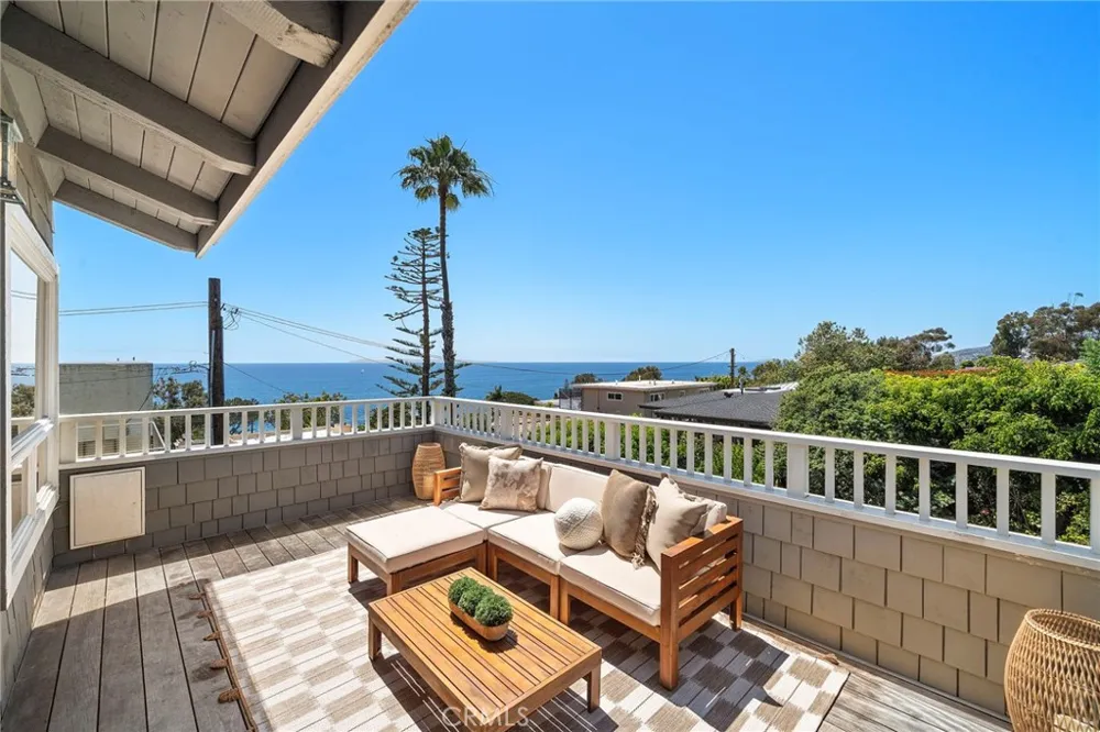 260 Arch Laguna Beach, CA 92651