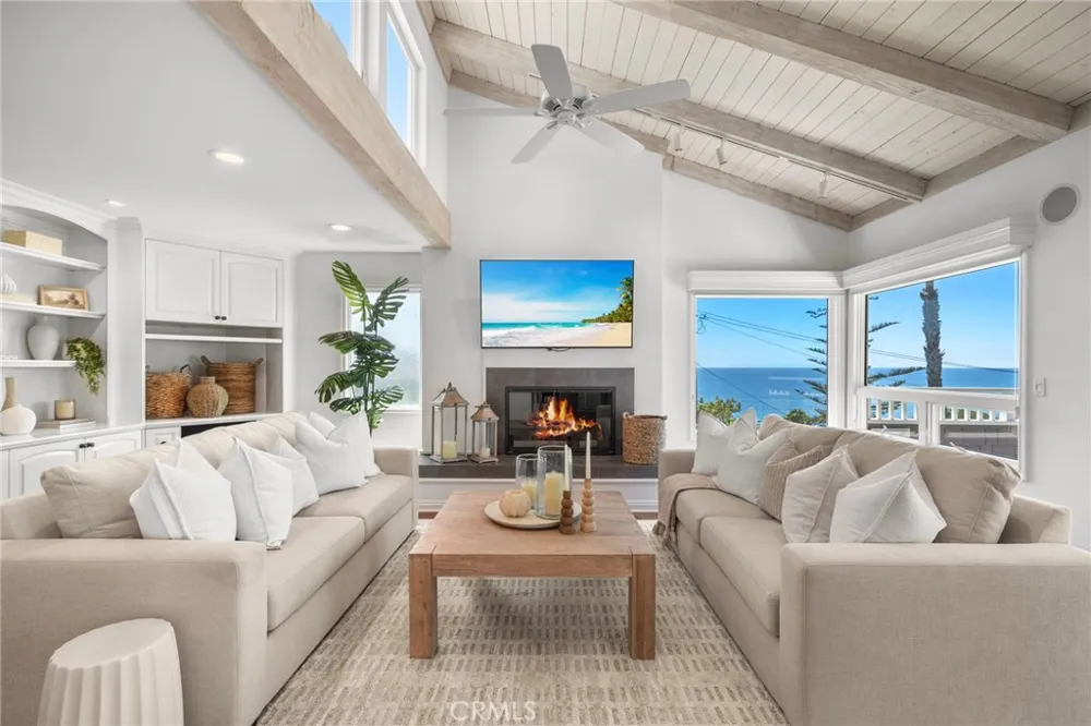 260 Arch Laguna Beach, CA 92651
