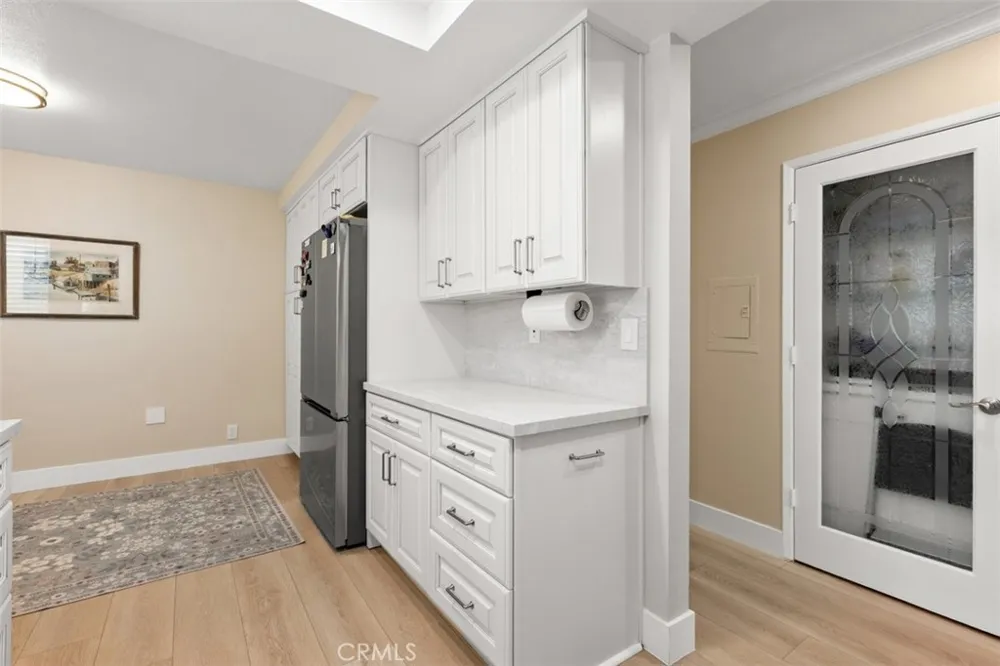 2355 Via Mariposa #3H Laguna Woods, CA 92637