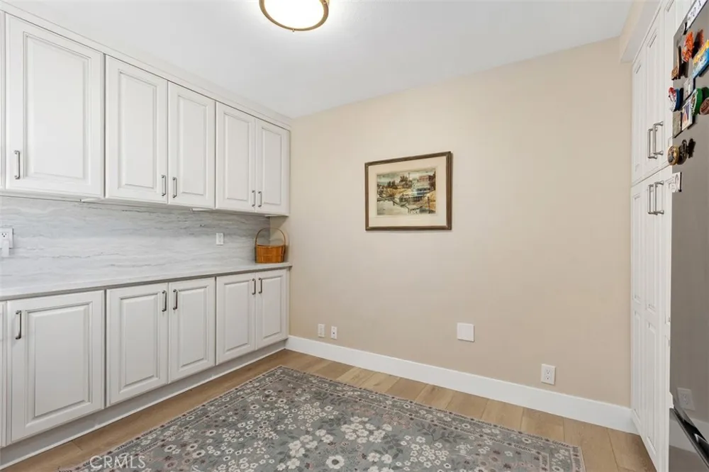 2355 Via Mariposa #3H Laguna Woods, CA 92637