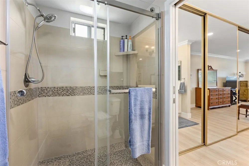 2355 Via Mariposa #3H Laguna Woods, CA 92637