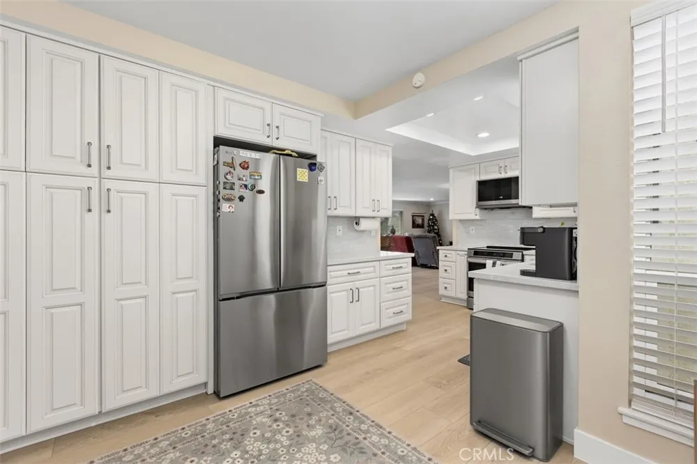 2355 Via Mariposa #3H Laguna Woods, CA 92637