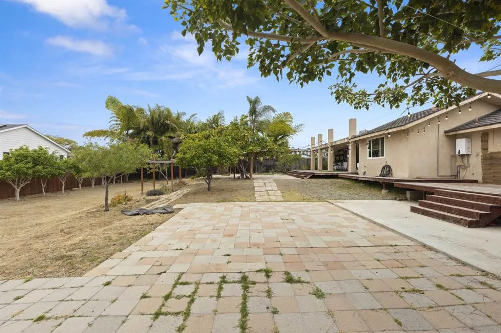 752 Bracero Road Encinitas, CA 92024