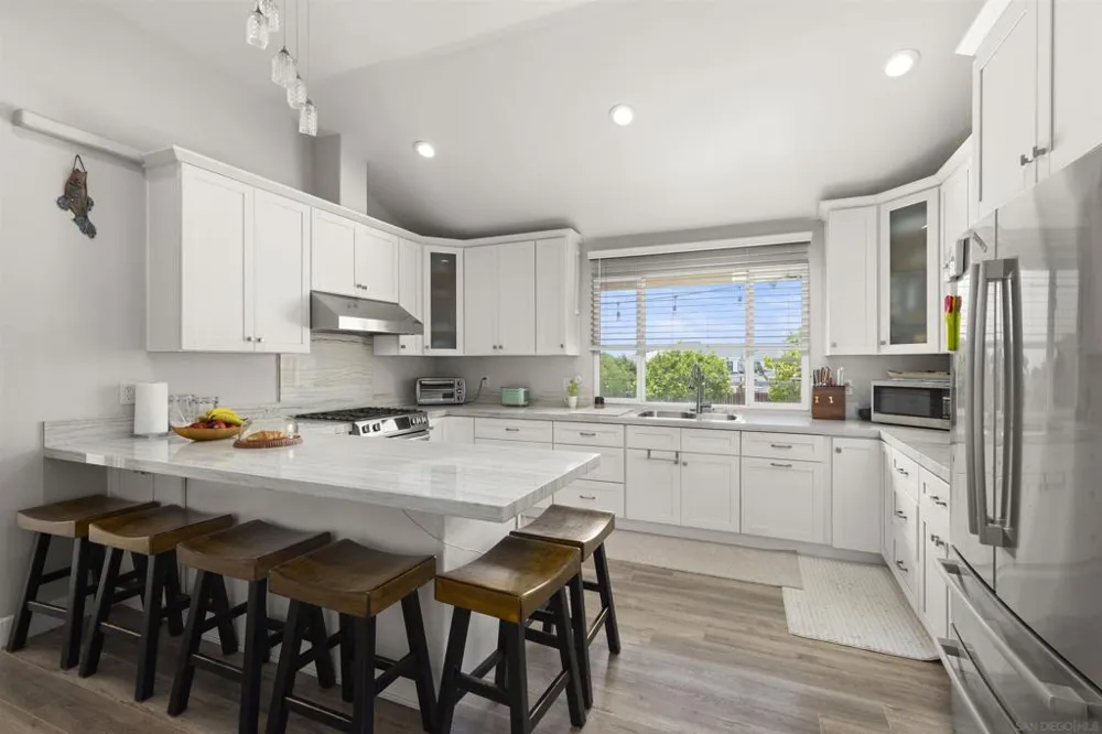 752 Bracero Road Encinitas, CA 92024