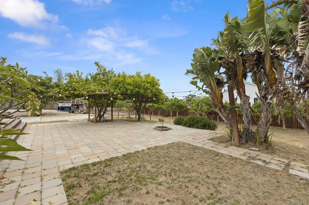 752 Bracero Road Encinitas, CA 92024