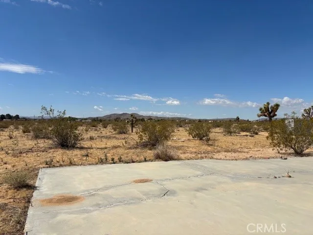 1 Mitch Road Landers, CA 92284