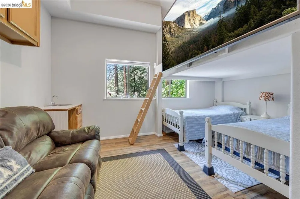 22244 Crystal Falls Dr W Sonora, CA 95370