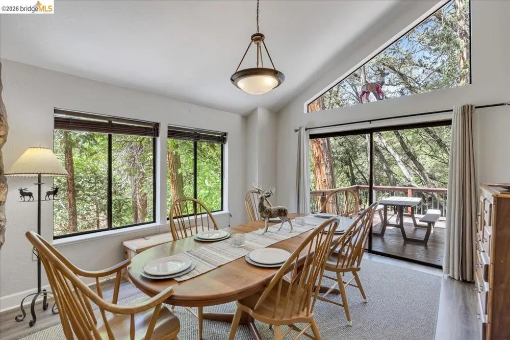 22244 Crystal Falls Dr W Sonora, CA 95370