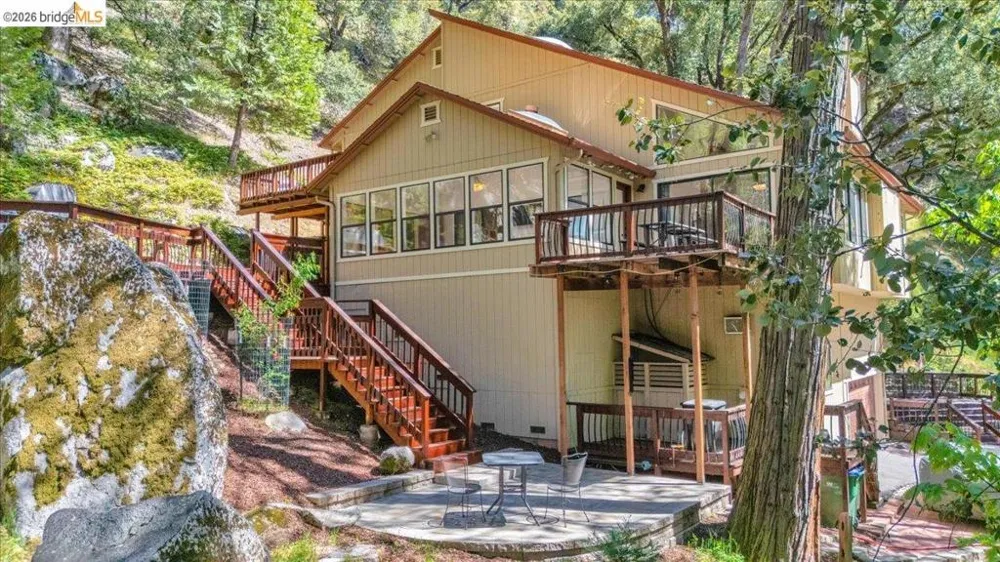 22244 Crystal Falls Dr W Sonora, CA 95370
