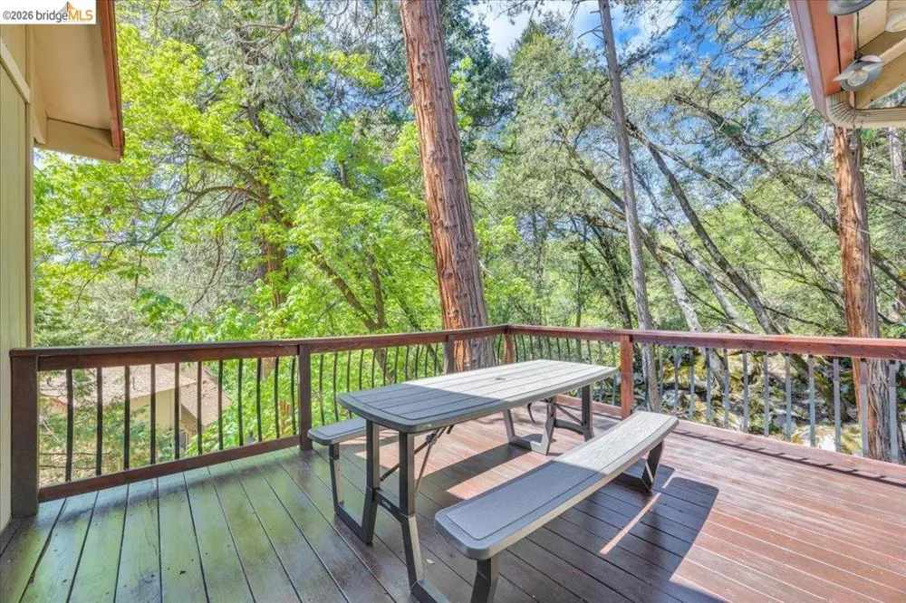 22244 Crystal Falls Dr W Sonora, CA 95370