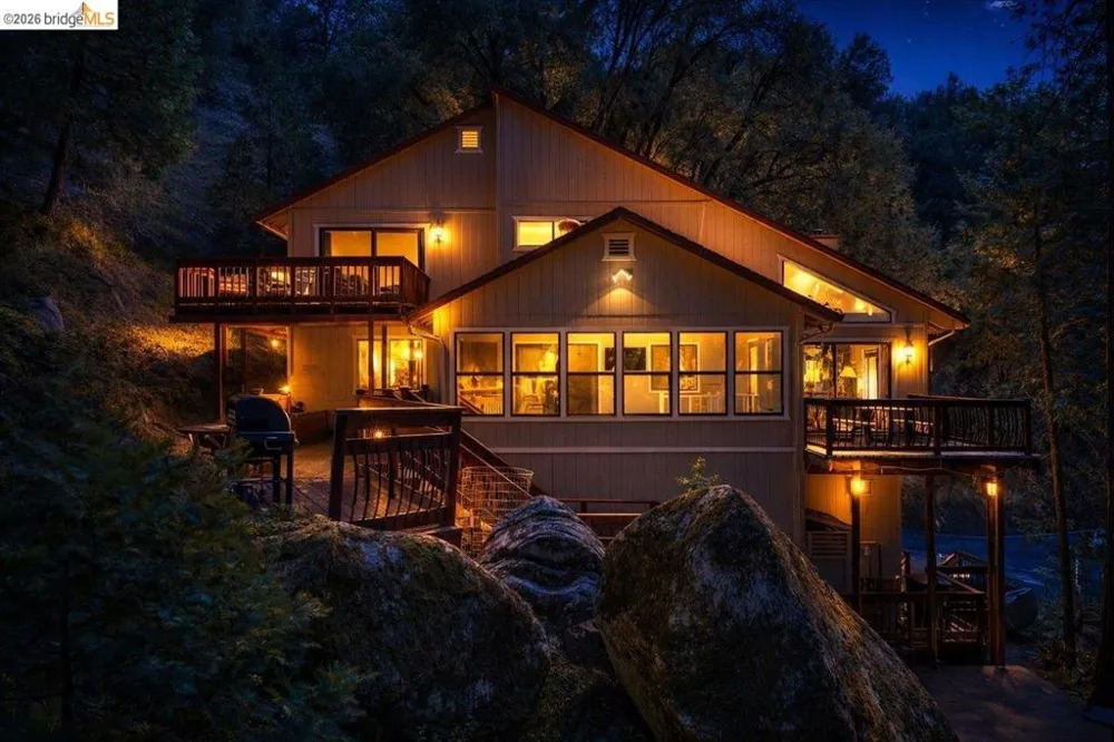 22244 Crystal Falls Dr W Sonora, CA 95370