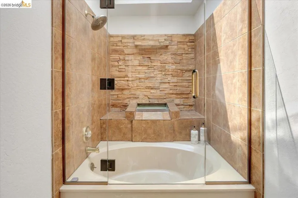 22244 Crystal Falls Dr W Sonora, CA 95370