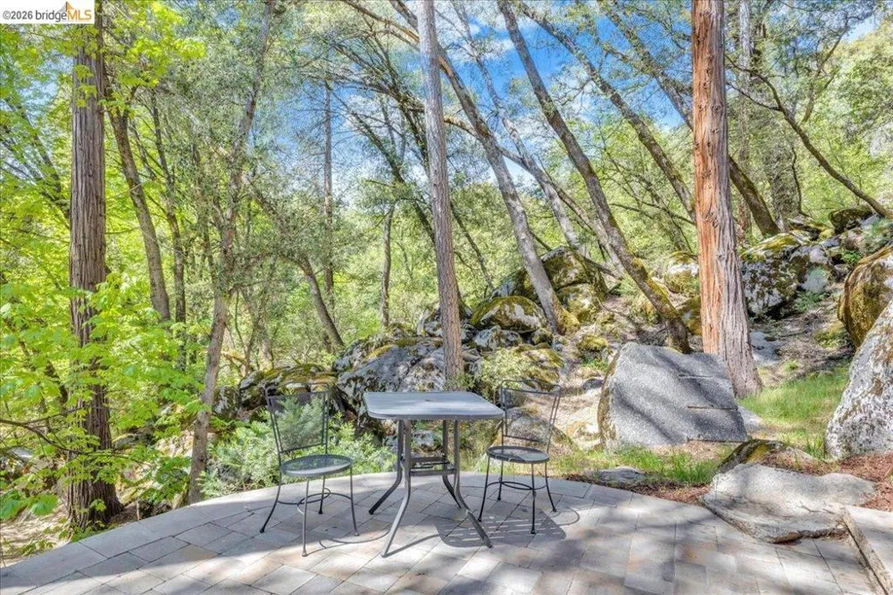 22244 Crystal Falls Dr W Sonora, CA 95370