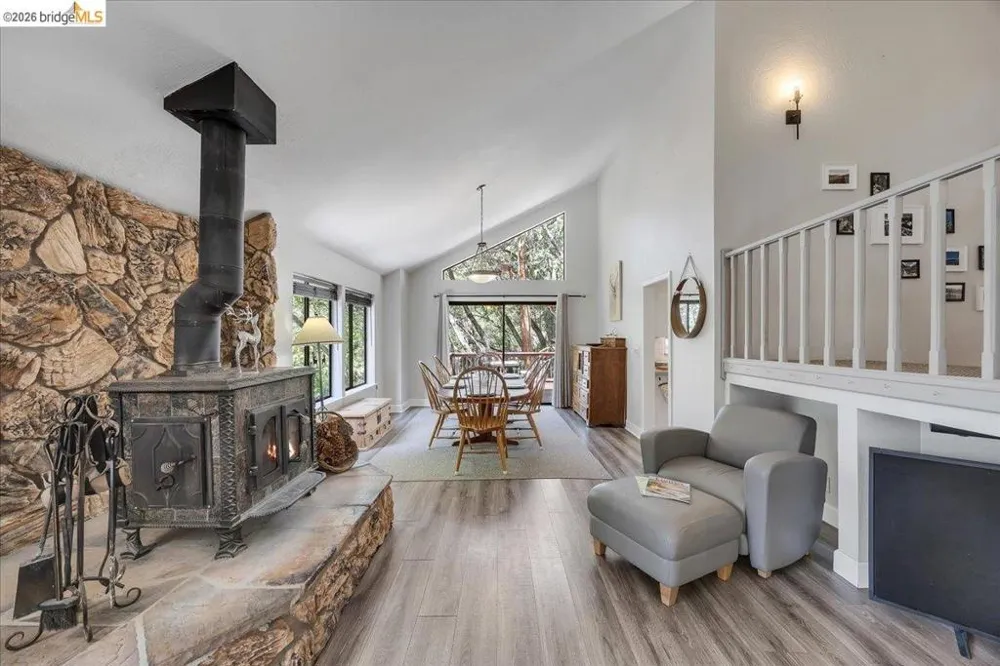 22244 Crystal Falls Dr W Sonora, CA 95370
