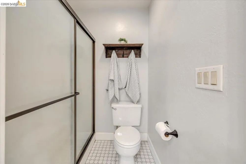 22244 Crystal Falls Dr W Sonora, CA 95370