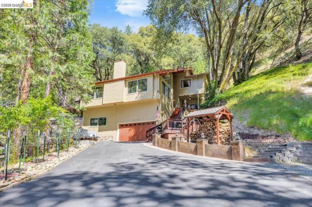 22244 Crystal Falls Dr W Sonora, CA 95370