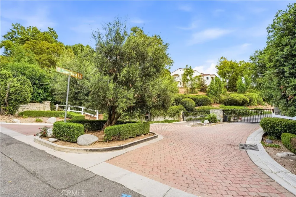 270 Flowerfield La Habra Heights, CA 90631