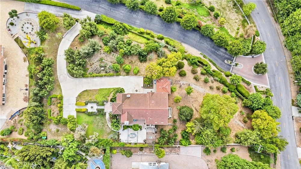 270 Flowerfield La Habra Heights, CA 90631