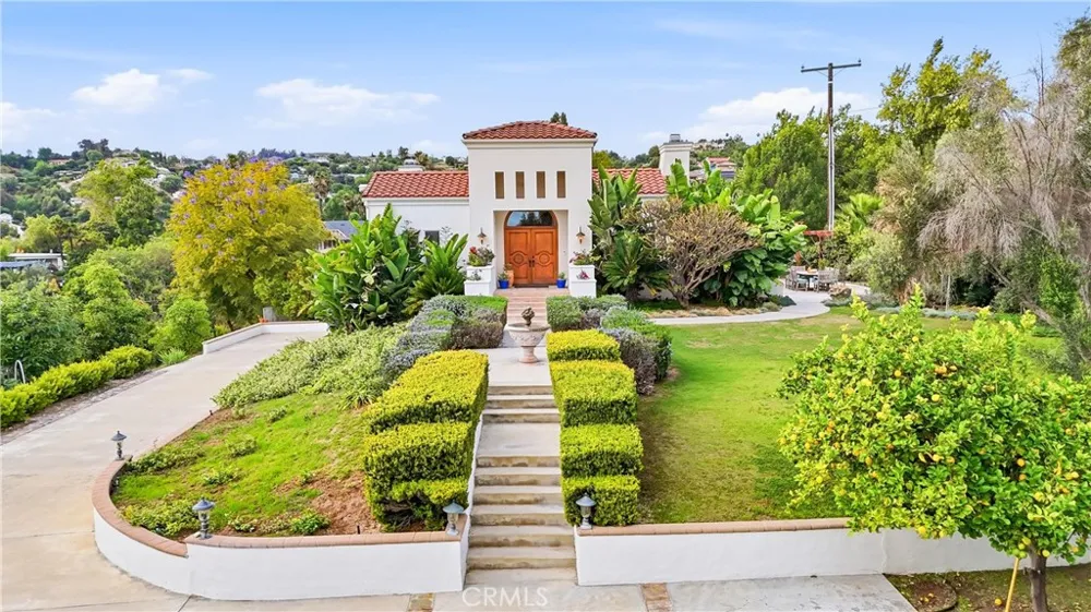 270 Flowerfield La Habra Heights, CA 90631