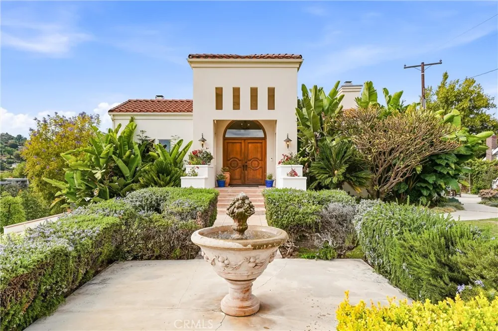 270 Flowerfield La Habra Heights, CA 90631