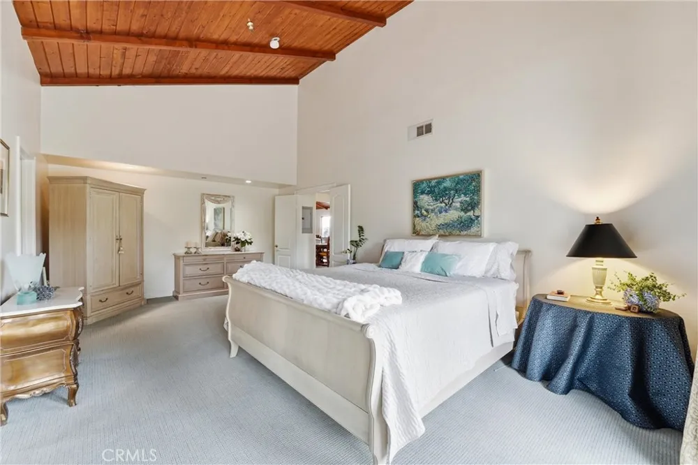 270 Flowerfield La Habra Heights, CA 90631