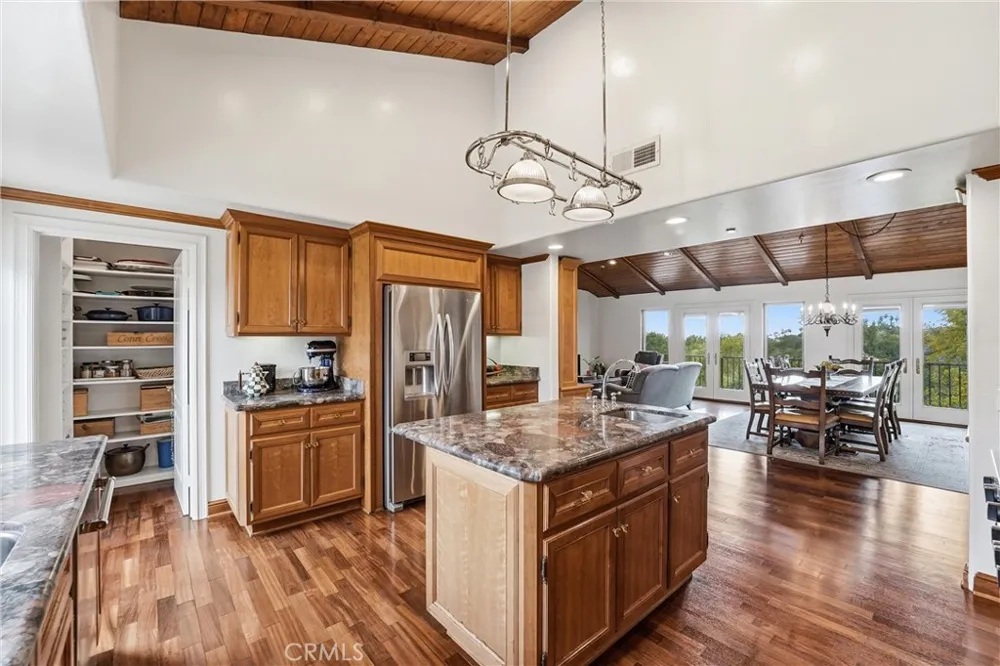 270 Flowerfield La Habra Heights, CA 90631
