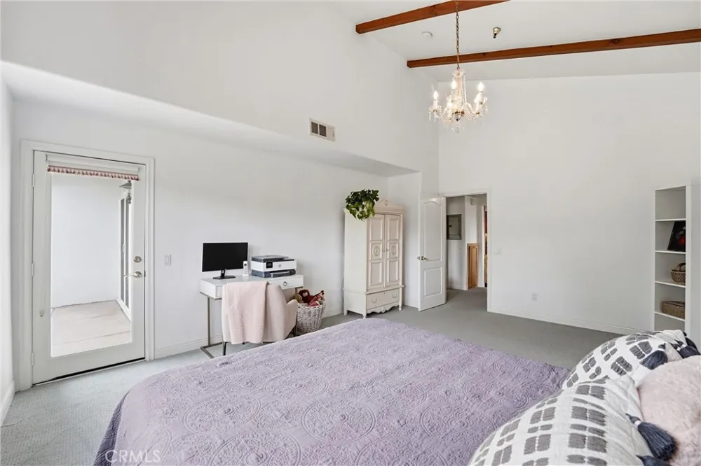 270 Flowerfield La Habra Heights, CA 90631
