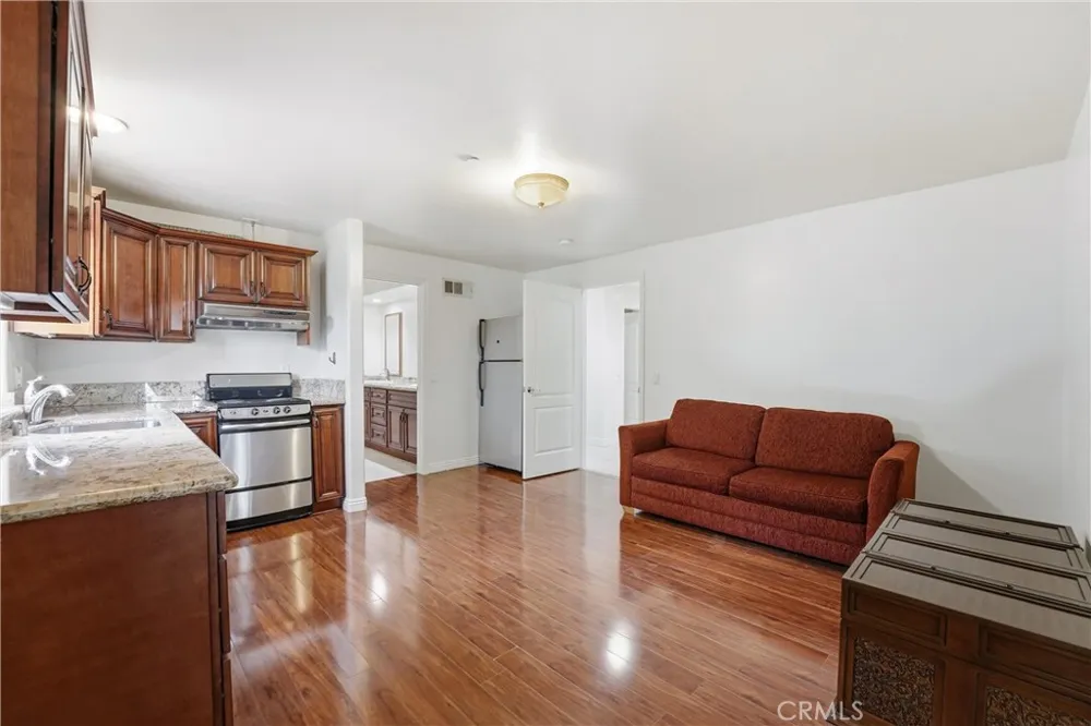 270 Flowerfield La Habra Heights, CA 90631