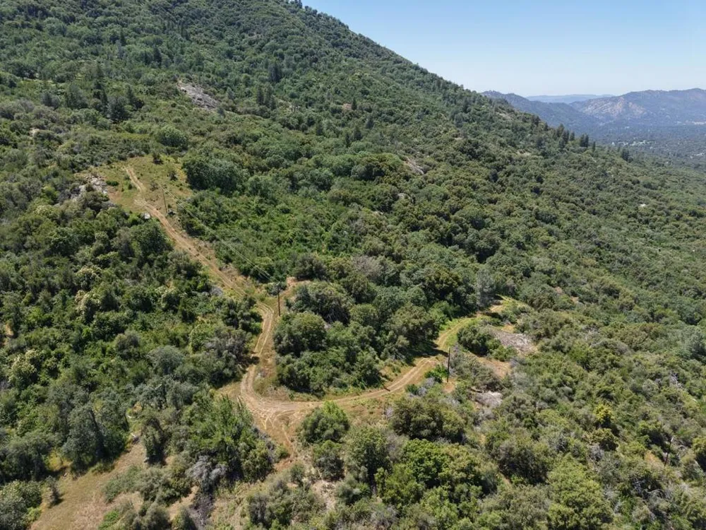 Highway 41 Oakhurst, CA 93644