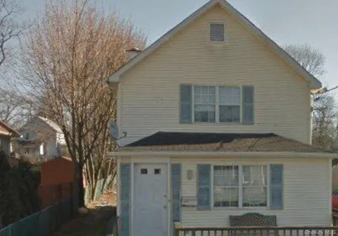 39 Virginia Avenue