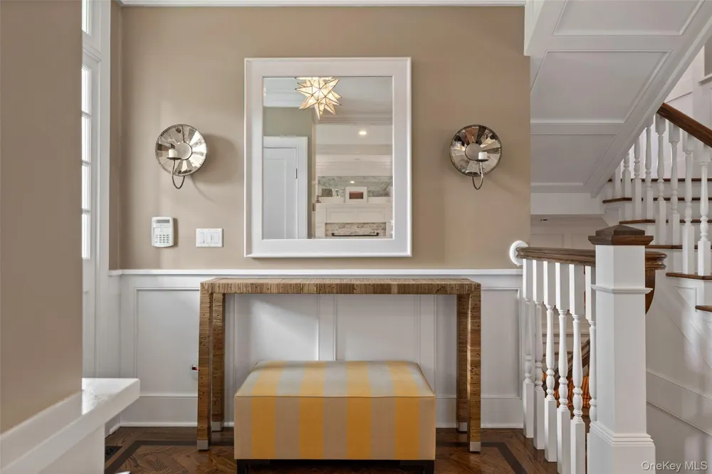 1 Meadow Way East Hampton, NY 11937