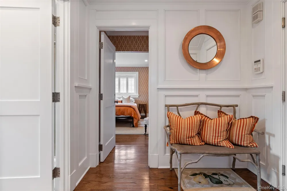 1 Meadow Way East Hampton, NY 11937