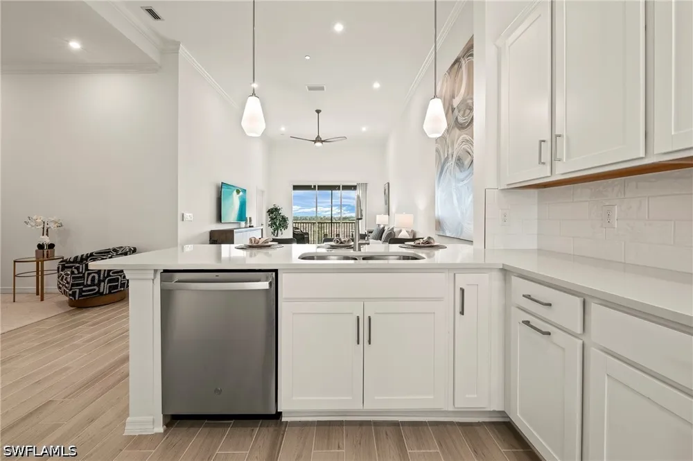 Venetian Lagoon Drive #203 Fort Myers, FL 33913