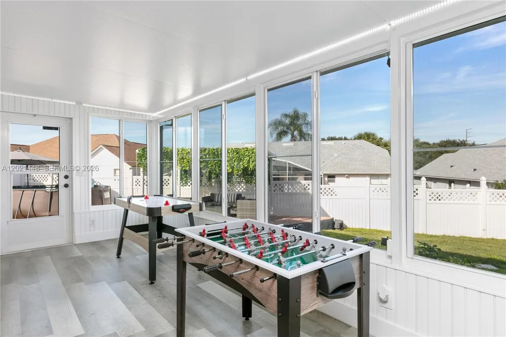 5608 Mandarin Davenport, FL 33986