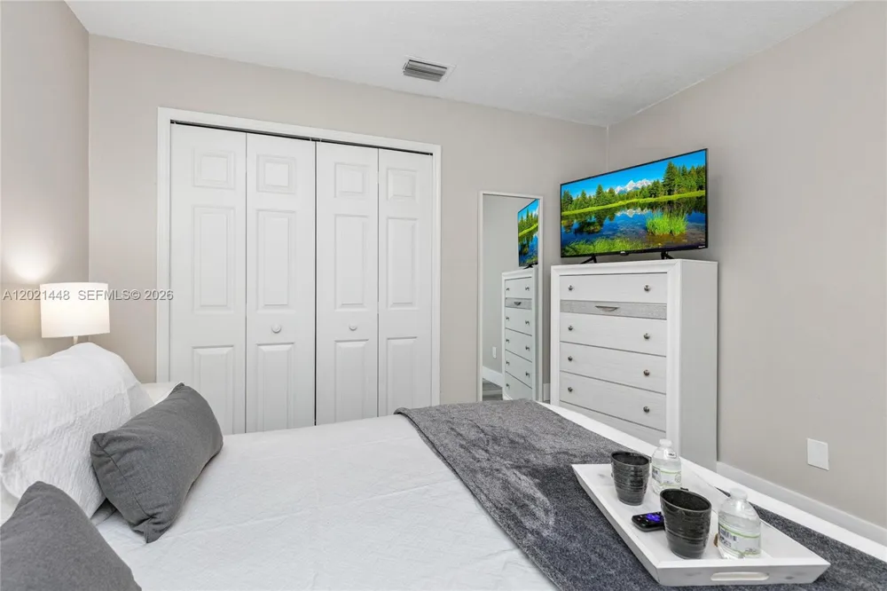 5608 Mandarin Davenport, FL 33986