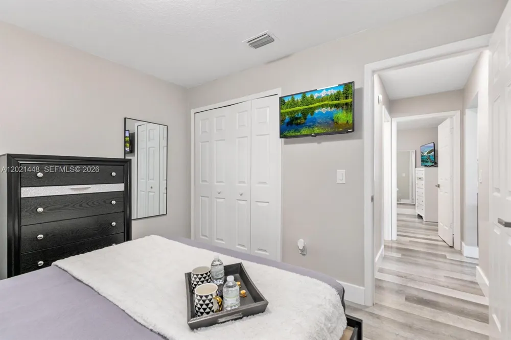 5608 Mandarin Davenport, FL 33986