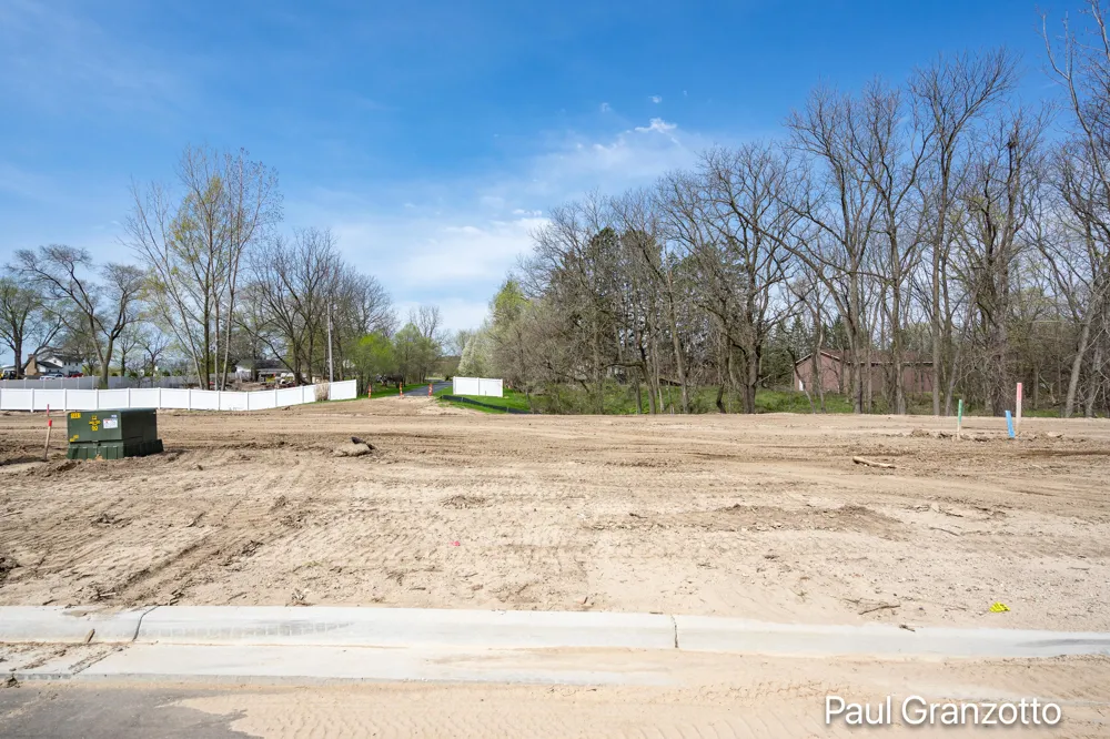 5575 Black Berry Bluff SE Kentwood, MI 49512