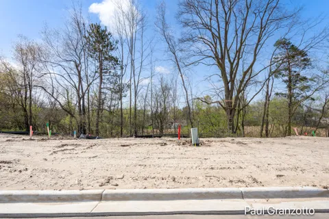 3052 Arbor Creek Avenue SE