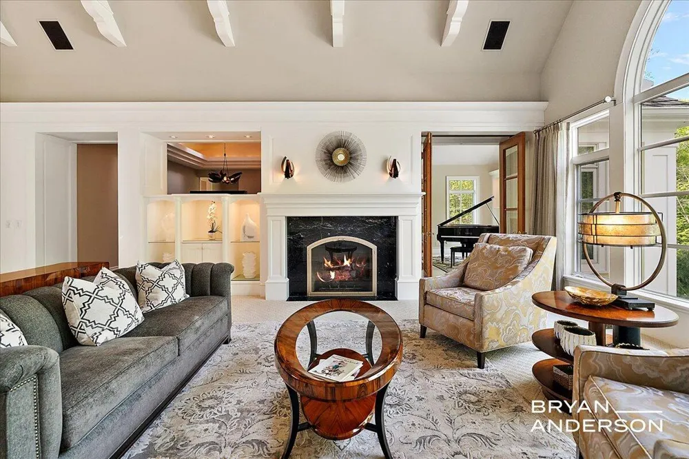 6029 Hillsborough Court SW Grandville, MI 49418
