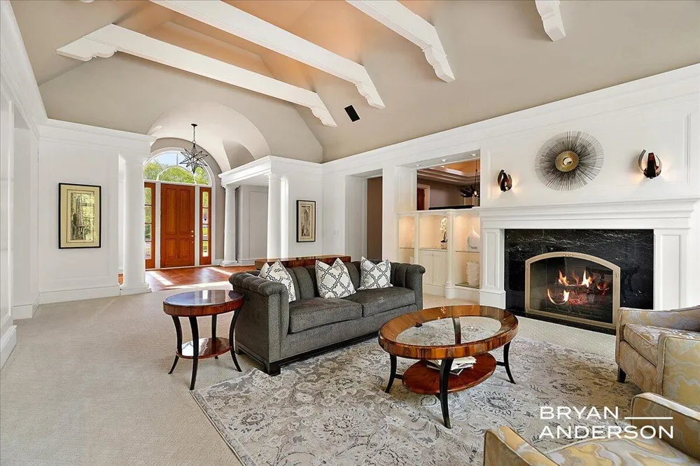 6029 Hillsborough Court SW Grandville, MI 49418