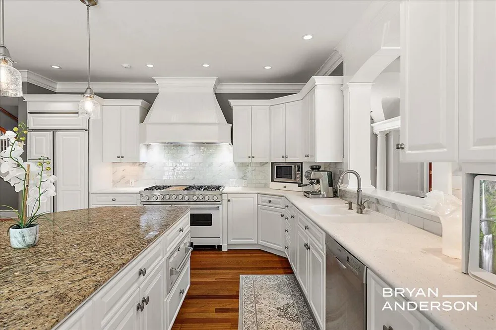 6029 Hillsborough Court SW Grandville, MI 49418