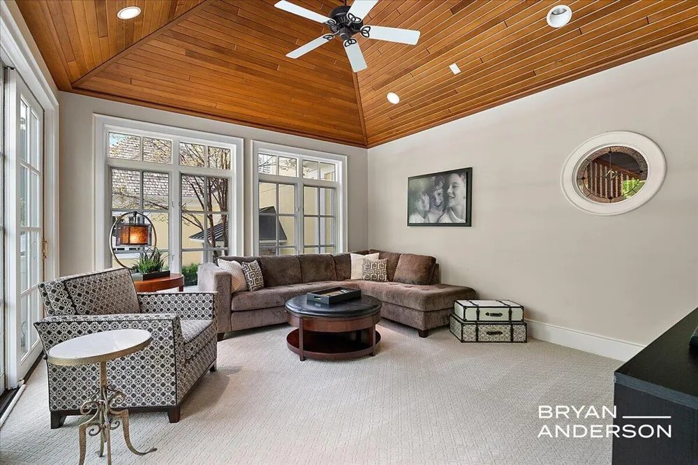 6029 Hillsborough Court SW Grandville, MI 49418
