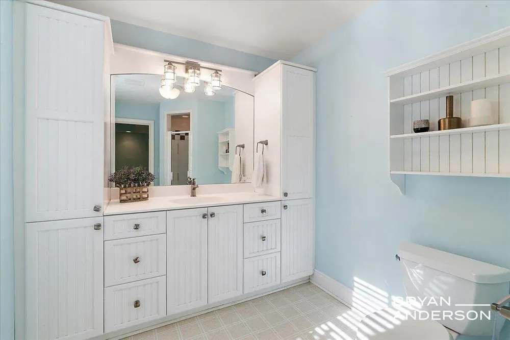 6029 Hillsborough Court SW Grandville, MI 49418