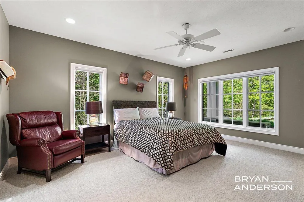 6029 Hillsborough Court SW Grandville, MI 49418
