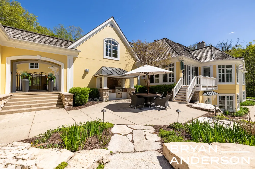 6029 Hillsborough Court SW Grandville, MI 49418