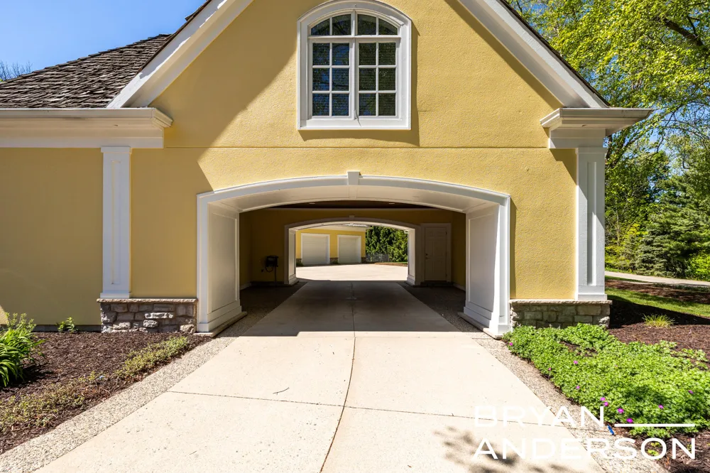 6029 Hillsborough Court SW Grandville, MI 49418