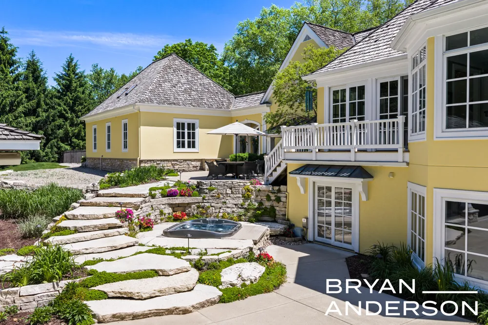 6029 Hillsborough Court SW Grandville, MI 49418