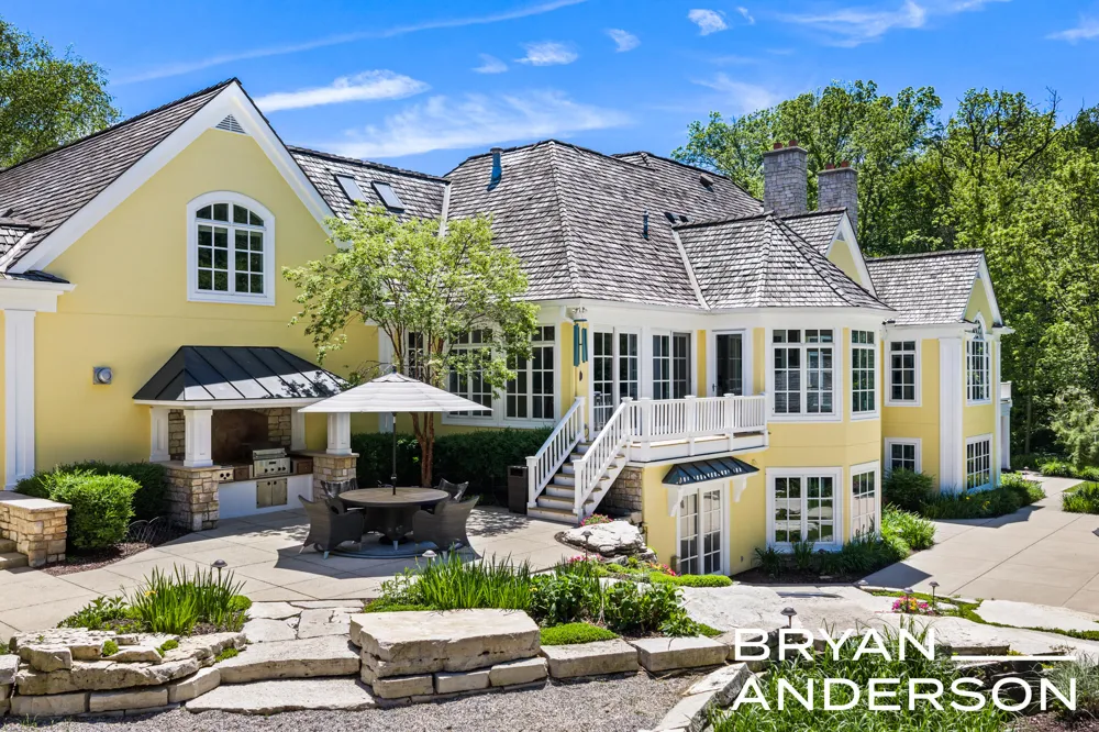 6029 Hillsborough Court SW Grandville, MI 49418