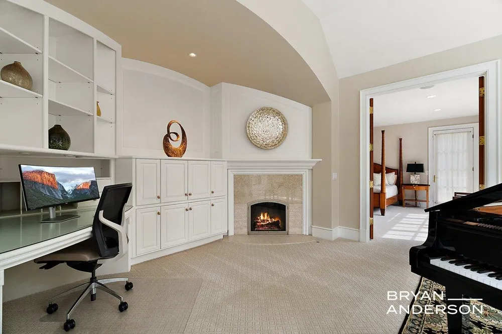 6029 Hillsborough Court SW Grandville, MI 49418