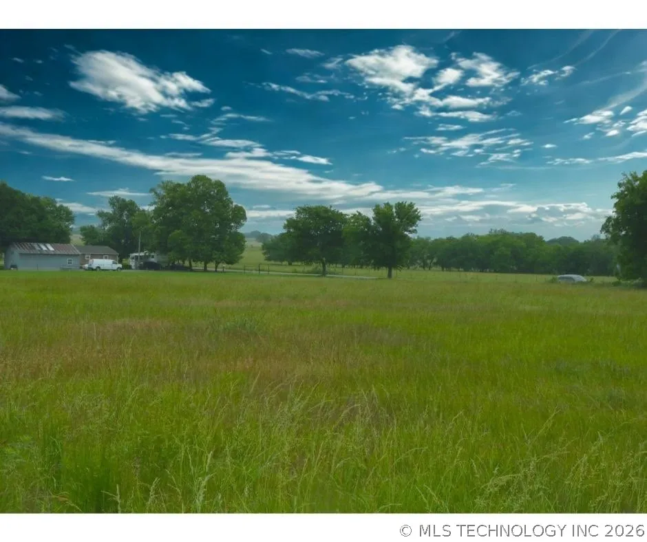 9 E 420 ROAD Oologah, OK 74053